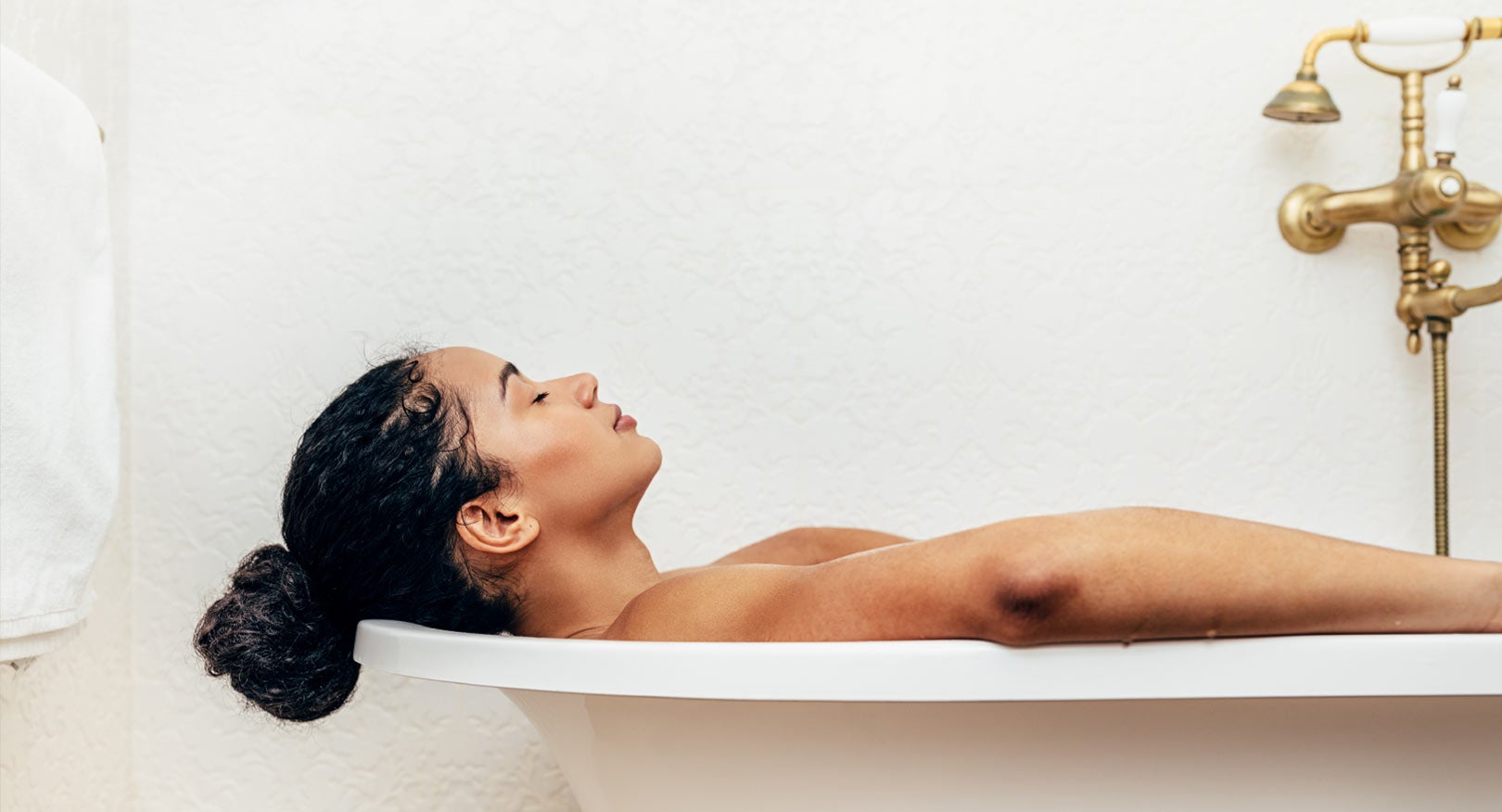 How to help someone shower or bathe