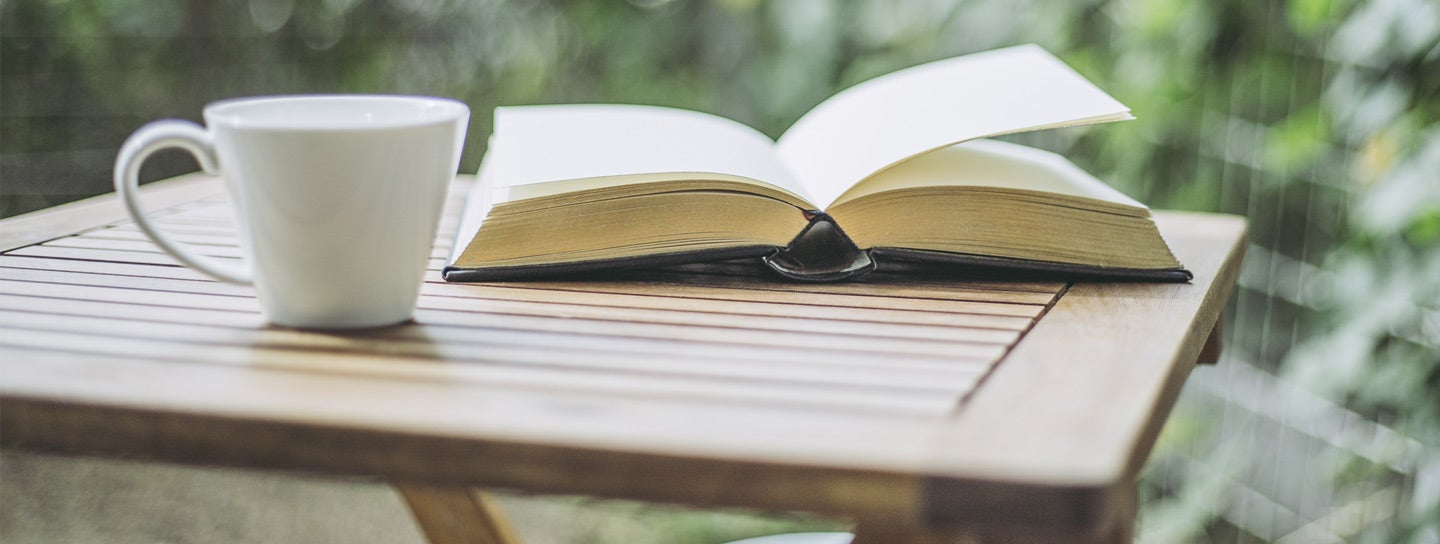 Overbed tables buying guide