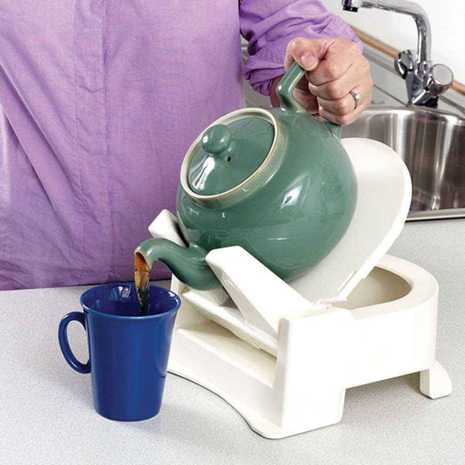 Derby Kettle & Teapot Tipper