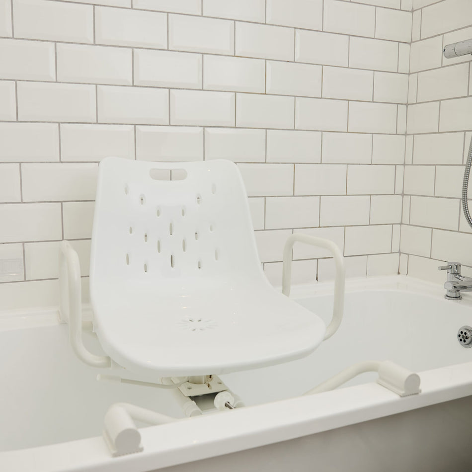 NRS Width Adjustable Swivel Bath Seat