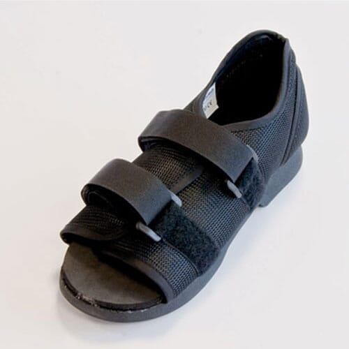 Image of Duralite Mens Post Op Shoe on a plain background.