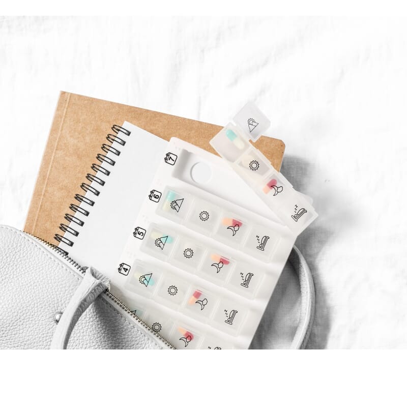 Image of Economy Weekly Tablet Organiser on a plain background.