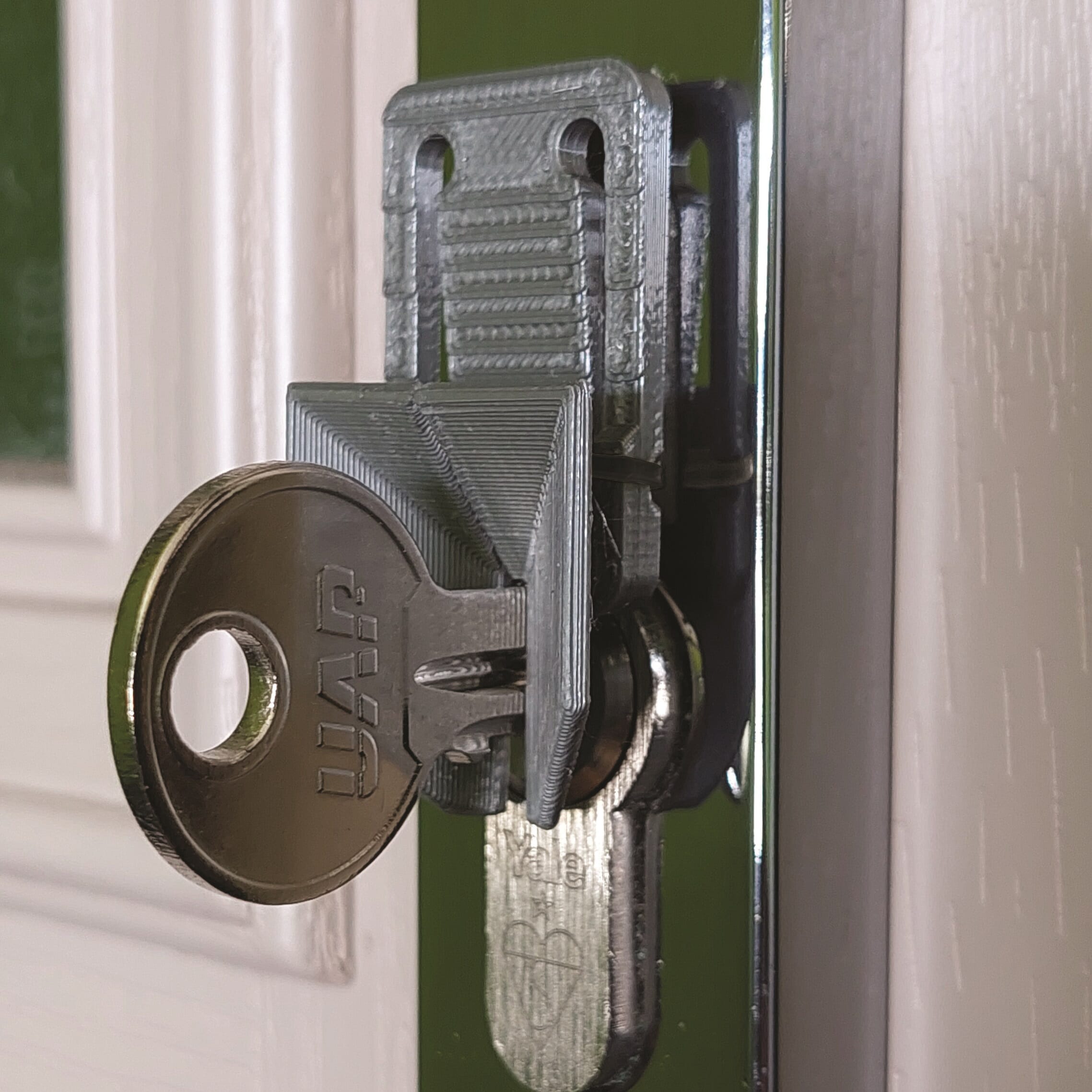Image of Lockpal Door Key Guide on a plain background.