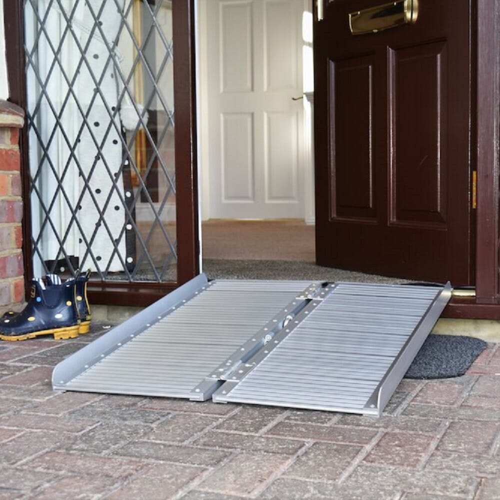 Close-up of a feature of Metro Suitcase Ramp.