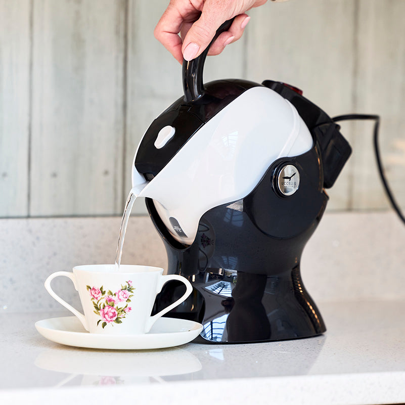 Uccello Kettle, The Easy Pour Kettle