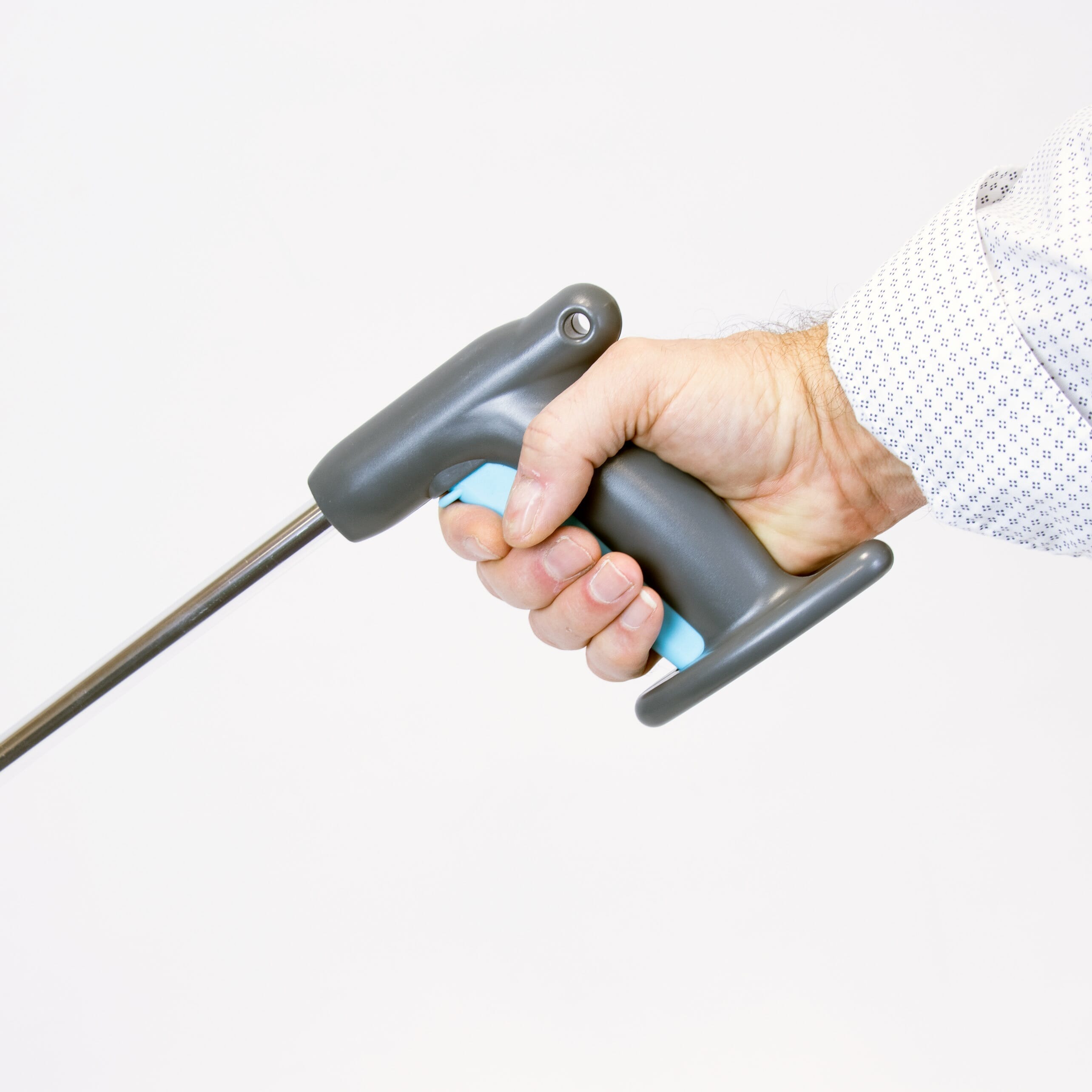 Diagram or packaging of NRS Combi-Reacher highlighting dimensions or features.