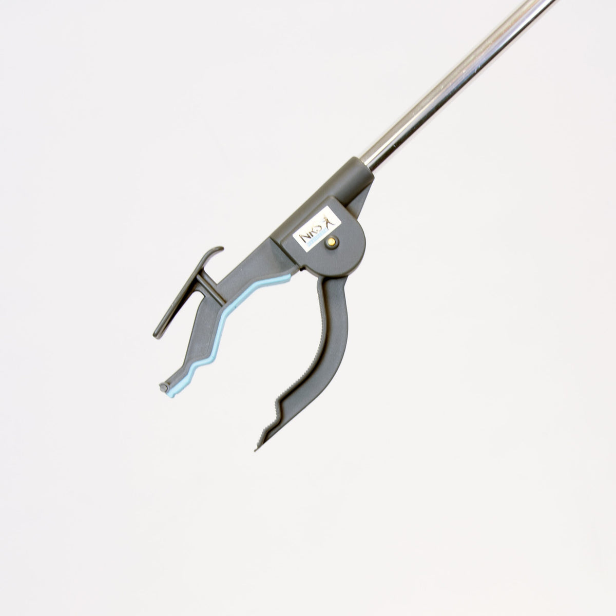 Diagram or packaging of NRS Combi-Reacher highlighting dimensions or features.