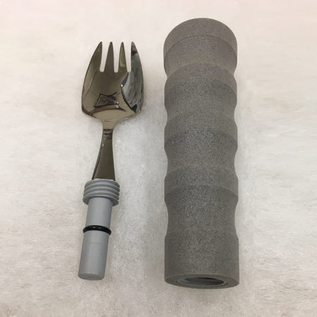 Close-up of a feature of NRS EasyGrip Splayed Fork.