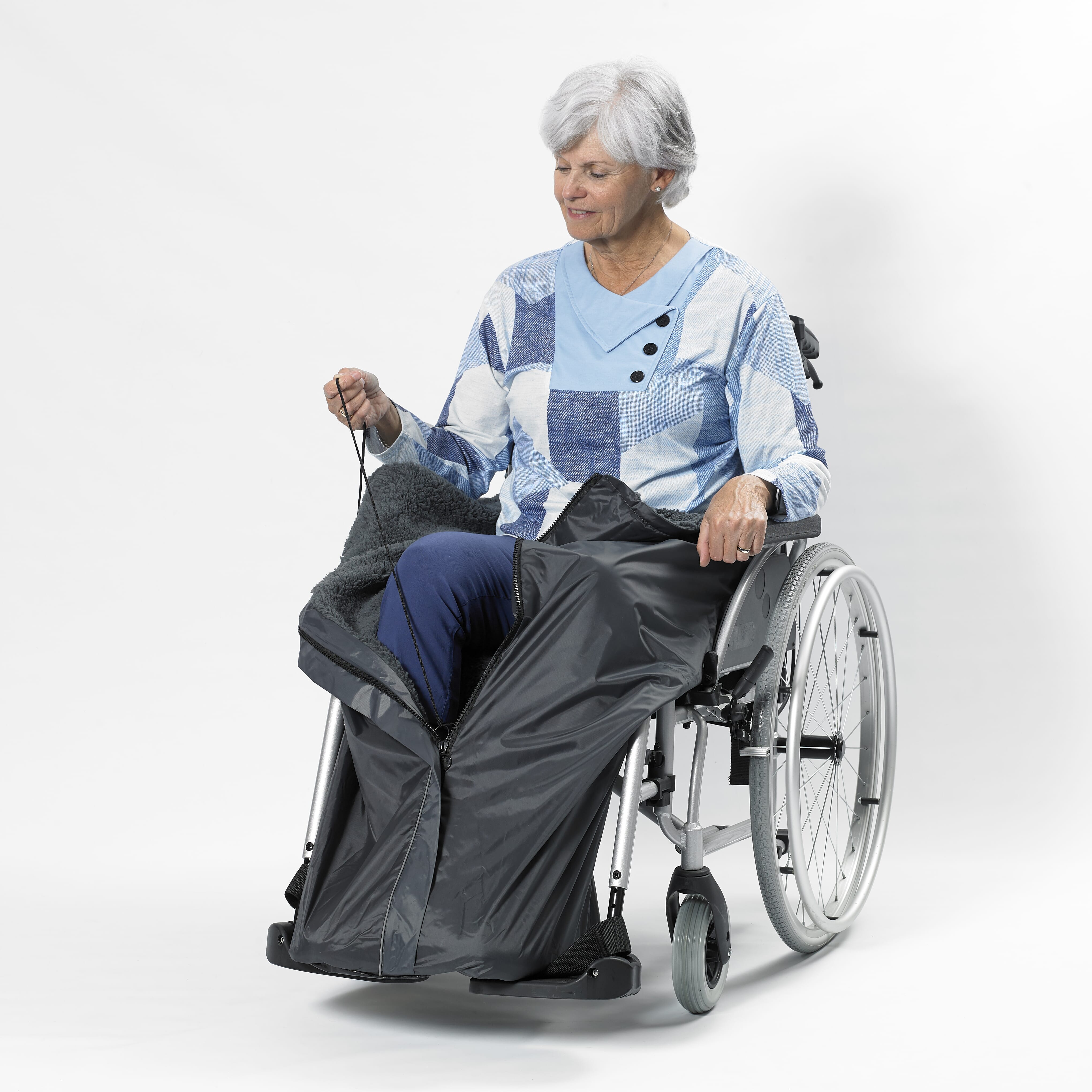Image of NRS Freestyle Wheelchair Cosy on a plain background.