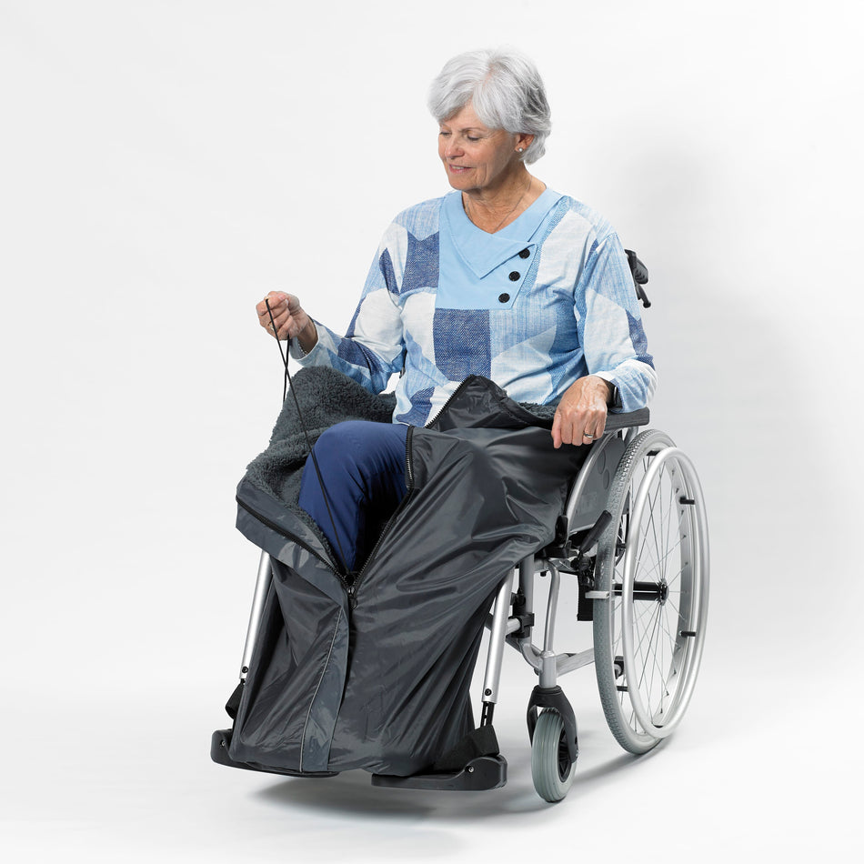 Image of NRS Freestyle Wheelchair Cosy on a plain background.