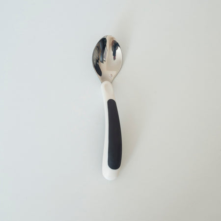 Image of NRS Kura Care Spoon on a plain background.