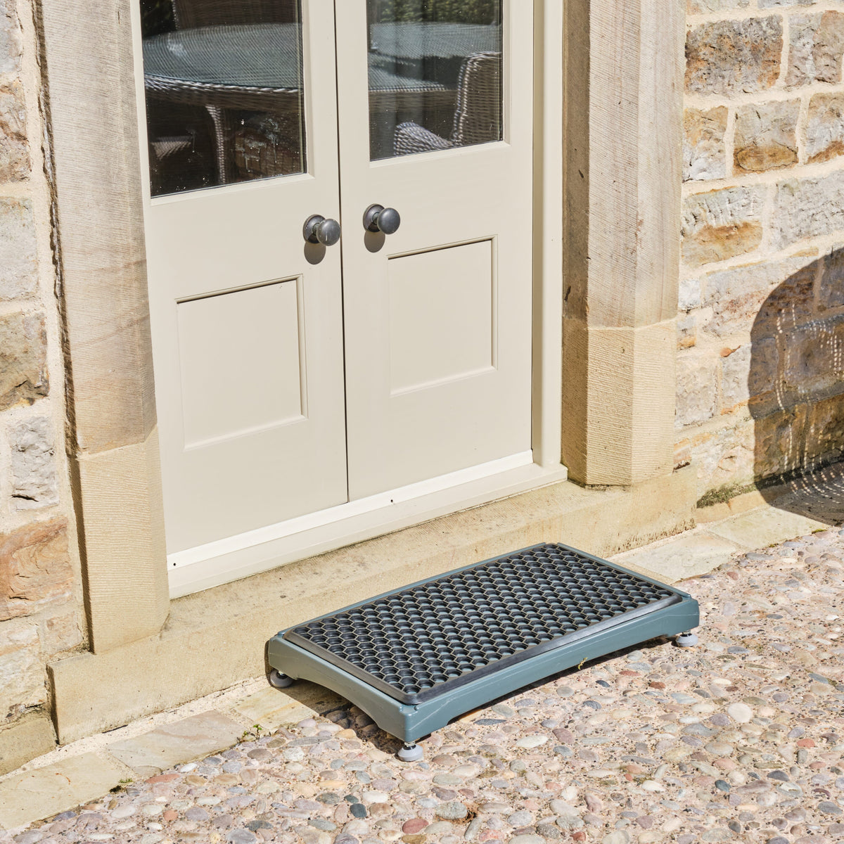 Image of NRS Mobility Care Outdoor Plastic Half Step on a plain background.