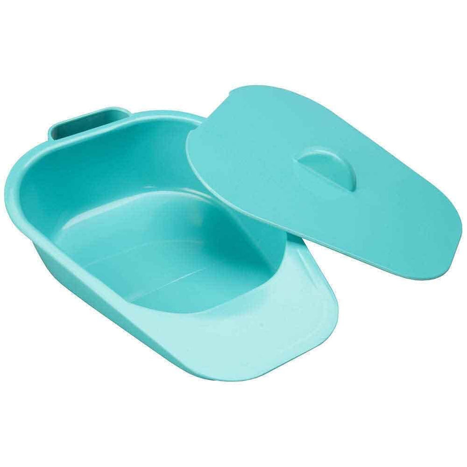Image of NRS Selina Slipper Bed Pan with Lid on a plain background.