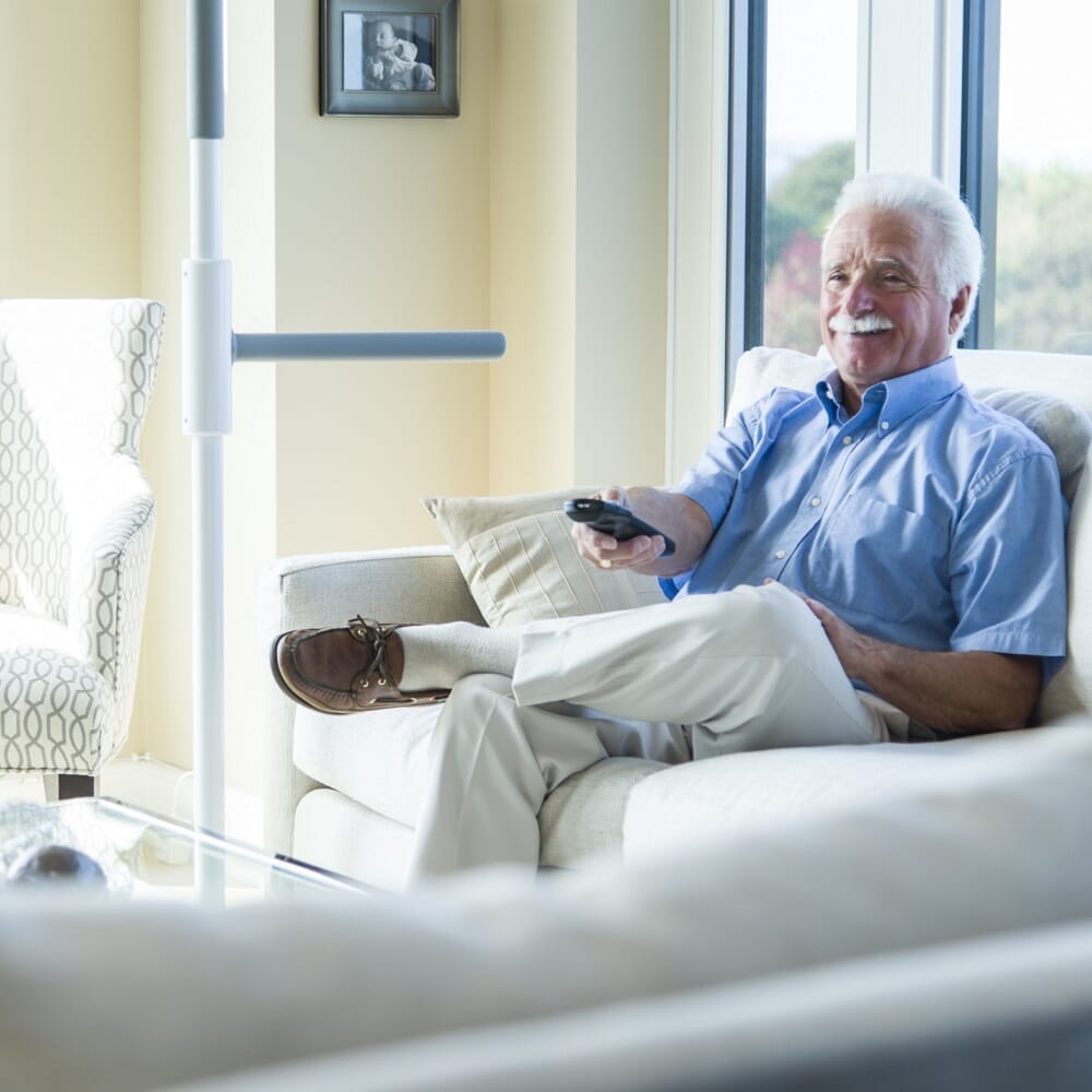 Lifestyle image of SuperBar for SuperPole being used in a real-life setting.