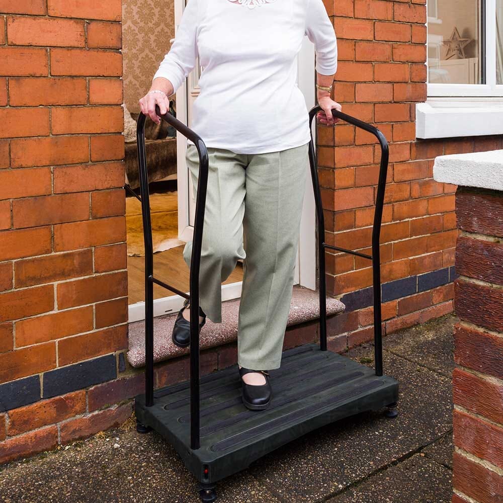 Close-up of a feature of Support Handle for Bigfoot Half Step.