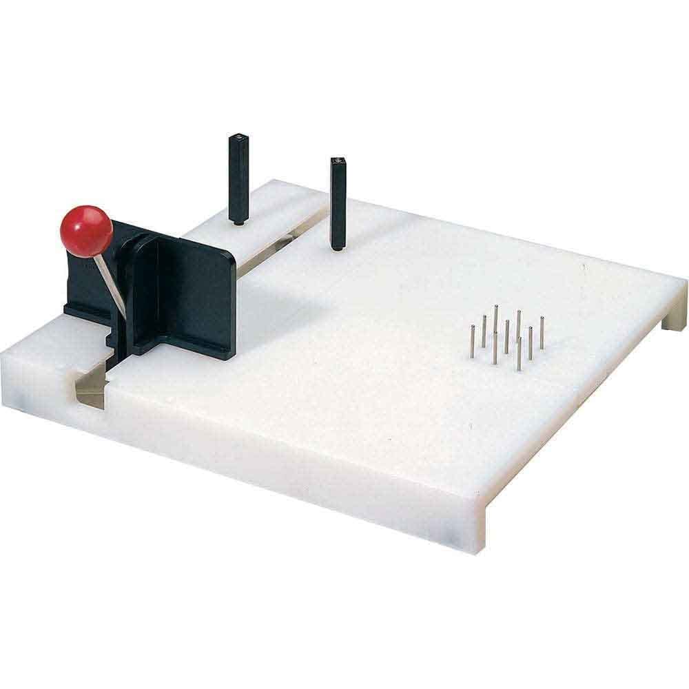 Image of Swedish Fix It Food Preparation Board on a plain background.