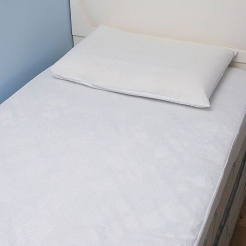 Image of Terry Towelling Waterproof Fitted Sheet on a plain background.