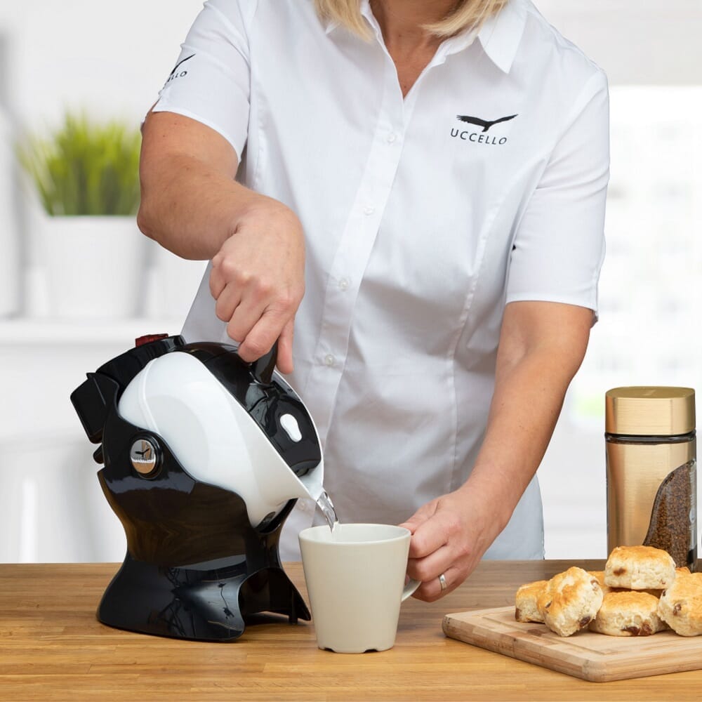 Alternative view of Uccello Kettle, The Easy Pour Kettle, showing different angle or usage.