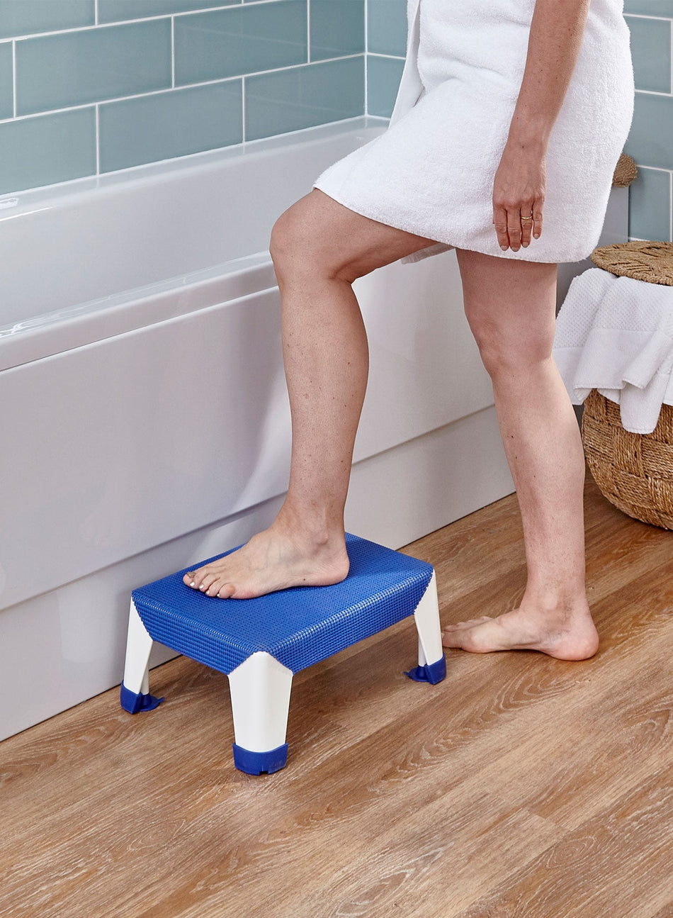 Arezzo Luxury Bath Step