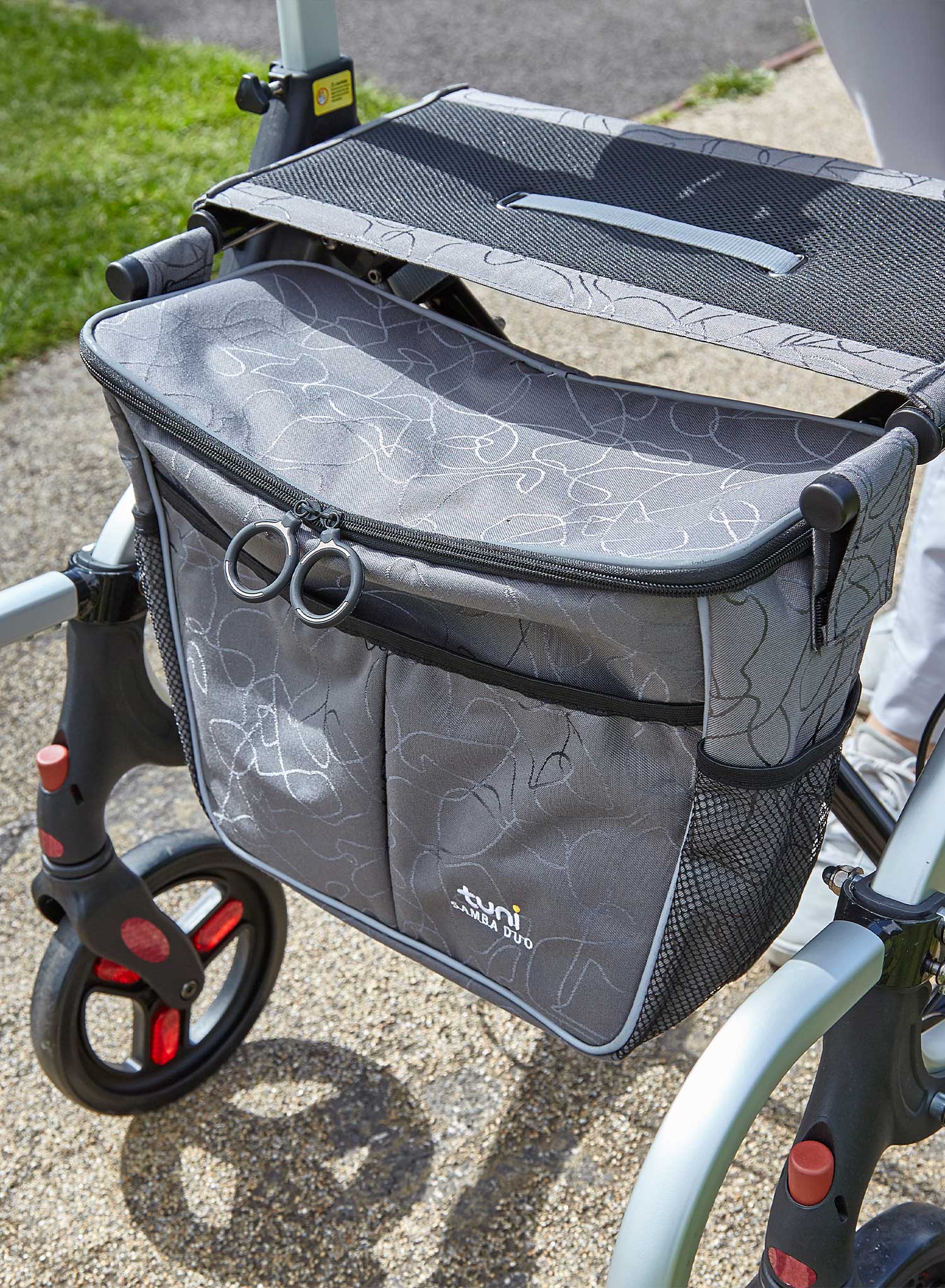 小物 traditionalwhetherwearFOLDINGBAMBOOMINI Tuni Samba Duo Rollator – Complete Care Shop